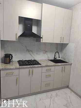 Продаж Квартира 1-кімнатна, 8/10 поверх на Рівненська Луцьк