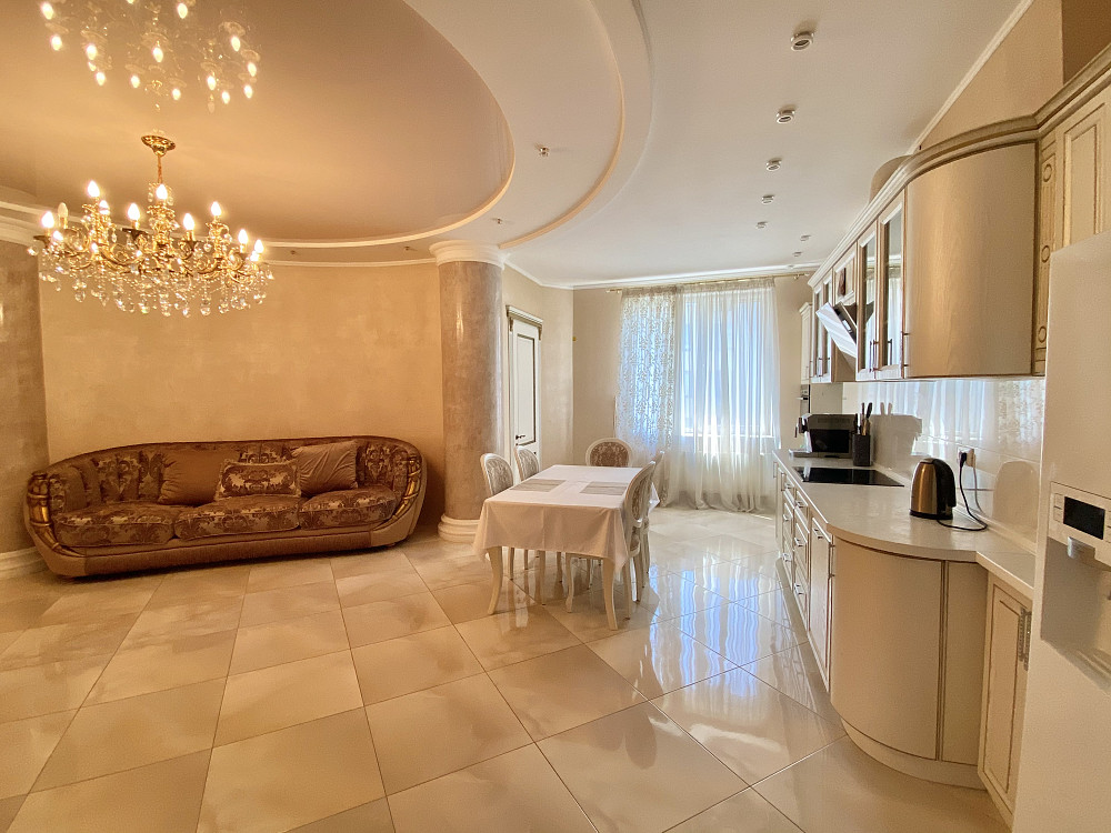 Продам 2 комнатную квартиру с кухней -гостинной на пр. Шевченко в Климовском доме Одеса - фото 1