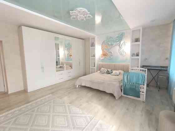 Продаж 4-поверховий Будинок з ділянкою 25 сот 640 кв.м 6 кімн. на Смолянка Zhytomyr