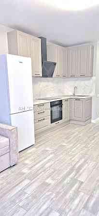 Оренда Будинок 2-кімнатний на Олександра Олеся вул., 3 Київ