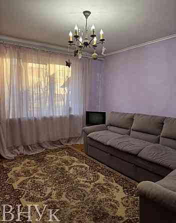 Продаж Квартира 3-кімнатна, 1/9 поверх на Героїв Майдану Чернівці