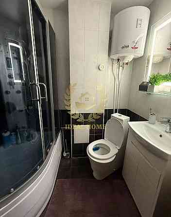 Продаж Квартира 2-кімнатна на Академика Шалимова ул., 10А Kiev