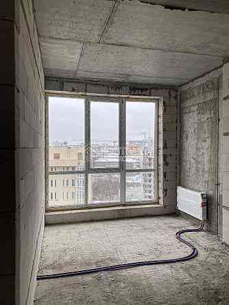 Продаж Квартира 4-кімнатна, 19/20 поверх на вул. Сухумська Харьков