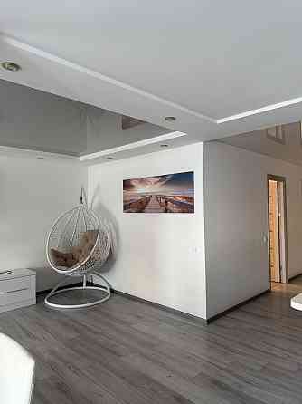 Оренда Квартира 2-кімнатна, 4/10 поверх на Сахарова, 10 Ternopil'