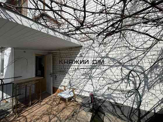 Оренда Квартира 2-кімнатна, 2/10 поверх на Уссурийская ул. Kiev