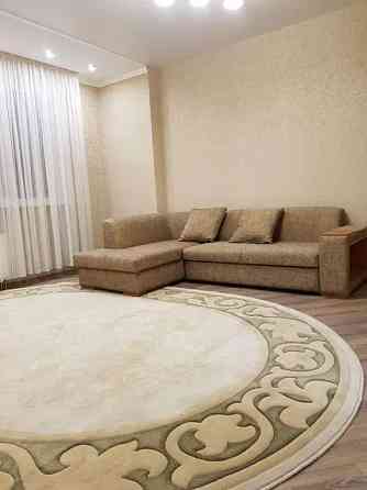 Оренда Квартира 3-кімнатна, 10/25 поверх на ул. Бориса Гмыри Kiev