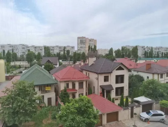 Продаж 1к Квартира 39 кв.м массив Радужный Одеса