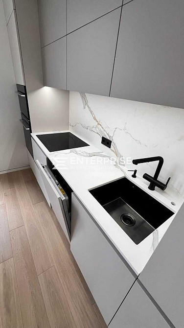 Продаж 2к Квартира 78 кв.м Салютна вул. Kiev - photo 3