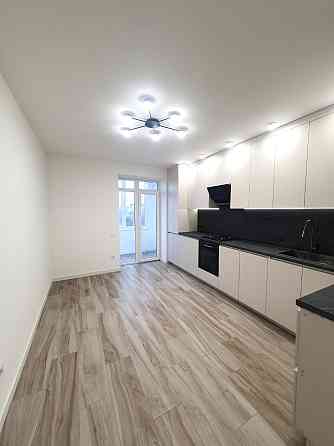 Продаж Квартира 1-кімнатна, 9/10 поверх на Целевича Ю. вул., 4а Івано-Франківськ