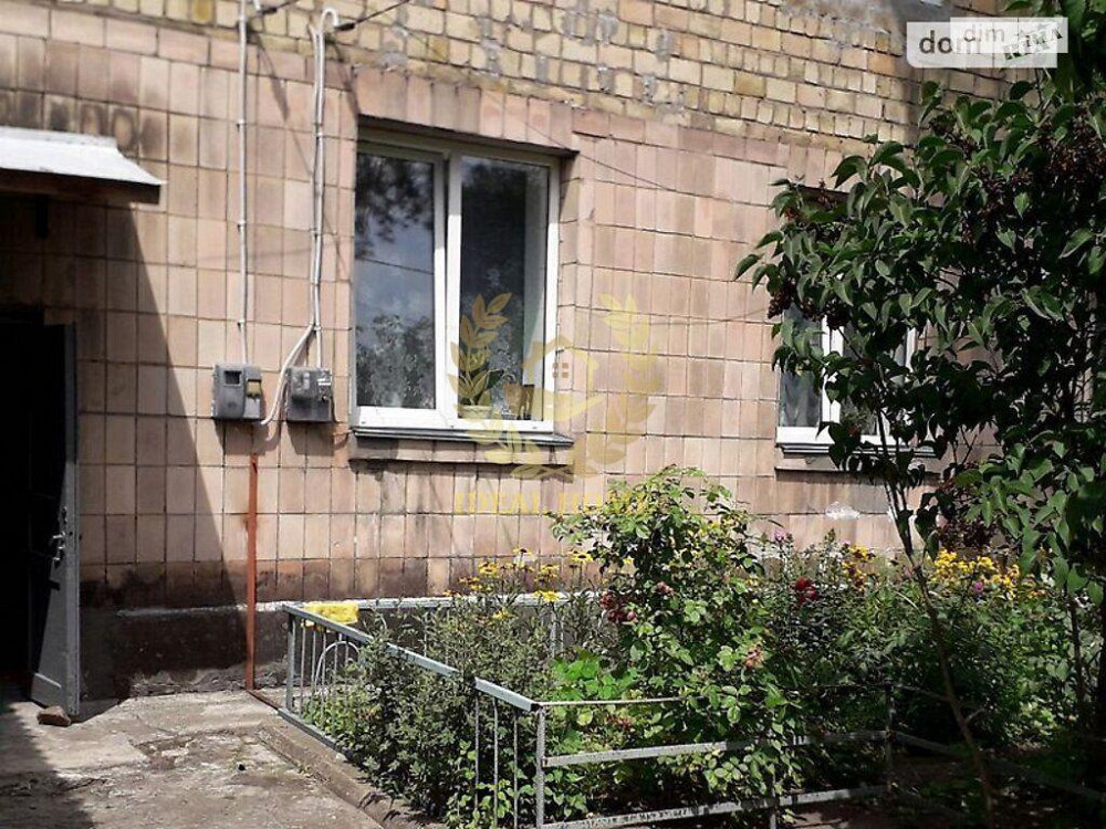 Продаж Квартира 4-кімнатна, 1/2 поверх на Генерала Небогатова ул., 44А  - фото 1