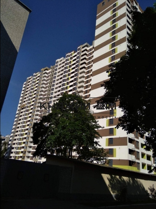 Продаж 3к Квартира 72 кв.м Бориспольская ул. Київ - фото 12