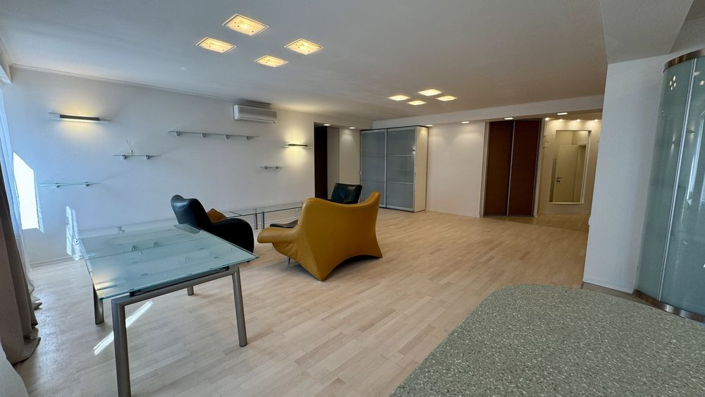 Продаж Квартира 3-кімнатна, 5/8 поверх на Назарівська вул., д. 7-Б Киев - изображение 2