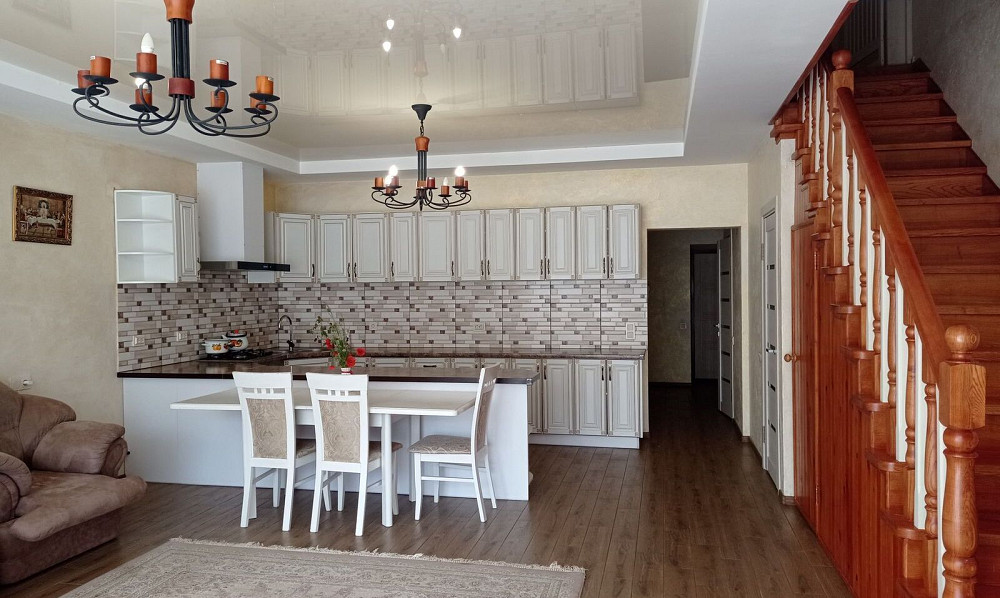 Продаж котеджу, м.Тернопіль / р-н Дружба Тернопіль - фото 1