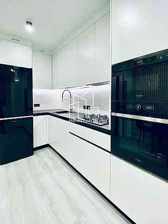 Оренда 1к Квартира 43 кв.м Мікльоша Карла вул. L'viv