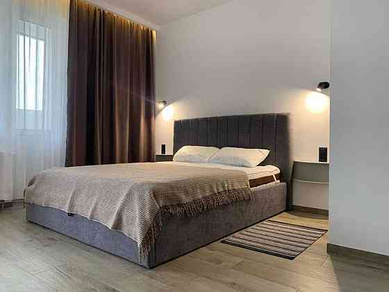 Оренда Квартира 1-кімнатна, 24/25 поверх на Львівська, 15 Киев