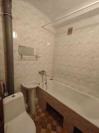 Оренда Квартира 1-кімнатна, 3/5 поверх на Олександра Довженка, 8 Київ