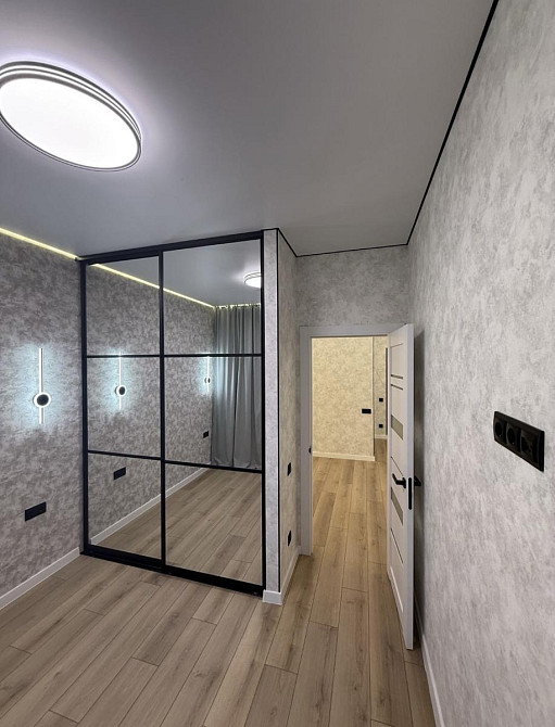 1 квартира на Краснова Одеса - фото 4