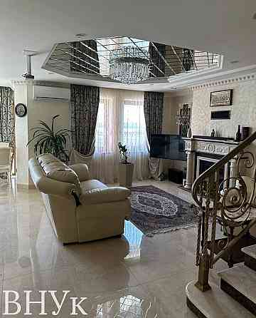 Продаж Квартира 2-кімнатна, 9/10 поверх на вул. Білецька Ternopil'