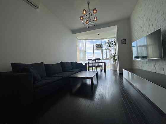 Продаж Квартира 3-кімнатна, 12/17 поверх на Лидерсовский б-р, 5 Одеса