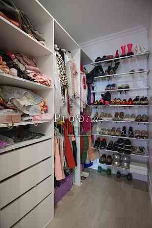 Продаж Будинок 3-кімнатний на Саперно-Слобідська вул., 24 Kiev