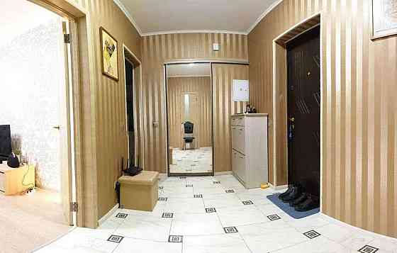 Оренда Квартира 1-кімнатна, 8/20 поверх на Днепровская набережная Київ