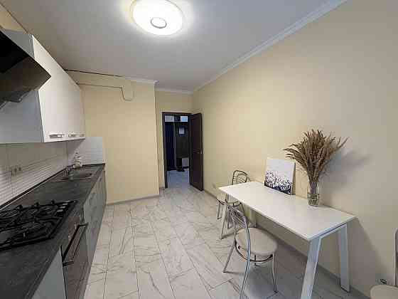 Продаж Квартира на проспект В'ячеслава Чорновола 16 L'viv