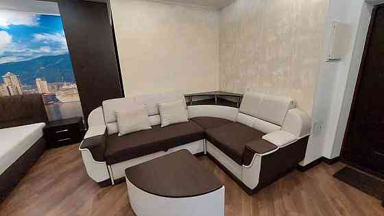 Оренда Квартира 1-кімнатна, 11/25 поверх на вул. Драгоманова, 2б Киев