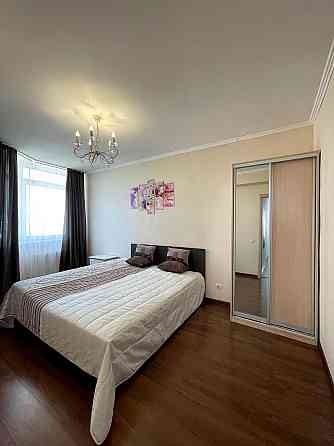 Продаж Квартира 2-кімнатна, 22/22 поверх на Володимира Івасюка вул., д. 53-Б Київ