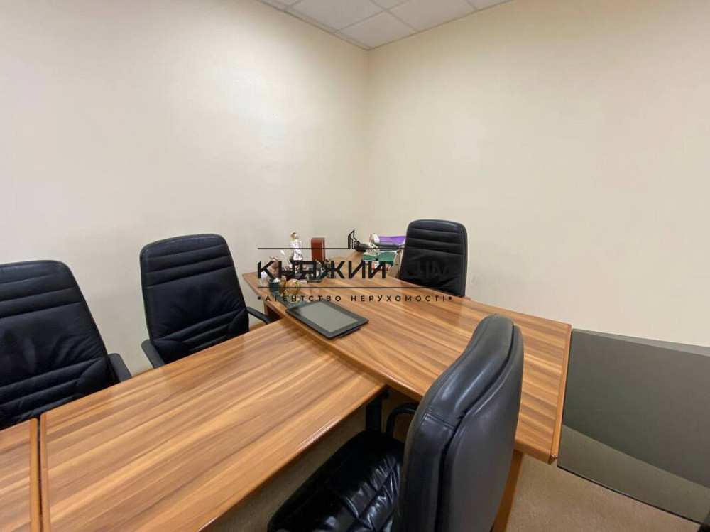 Оренда офісне приміщення на вул. Выборгская ул./ Олекси Тихого поверх - 2/3 Київ - фото 4