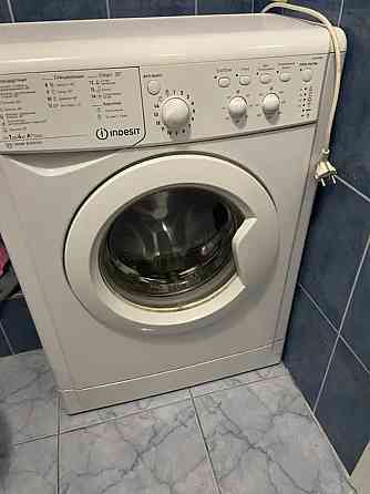 Оренда Квартира 2-кімнатна, 9/9 поверх на Малишка, 31 Kiev