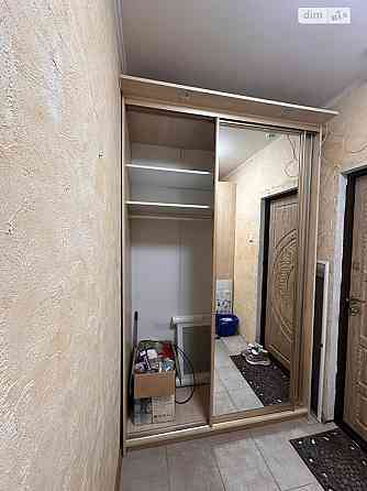 Продаж Квартира 1-кімнатна, 19/25 поверх на Урловская, 38А Киев