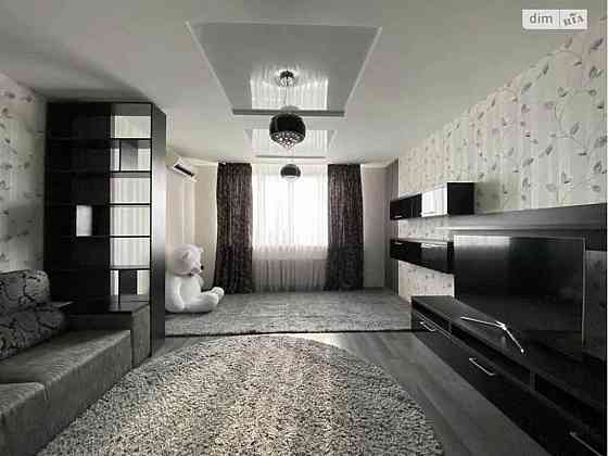 Оренда Квартира 2-кімнатна, 34/37 поверх на Срибнокильская ул., 1 Киев