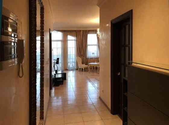 Оренда Квартира 2-кімнатна, 5/8 поверх на Жуковского ул., 33 Одеса