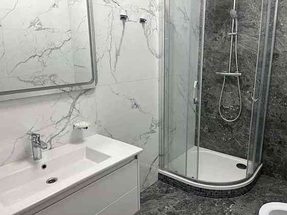 Оренда Квартира 3-кімнатна, 5/17 поверх на ул. Бульварно-Кудрявская Киев