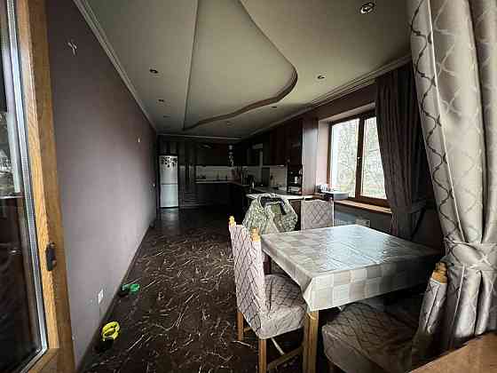 Продаж Квартира на улица Комарова Володимира 35а Львов