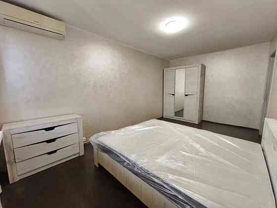 Оренда Квартира 2-кімнатна, 16/16 поверх на проспект Івасюка, 27А Київ