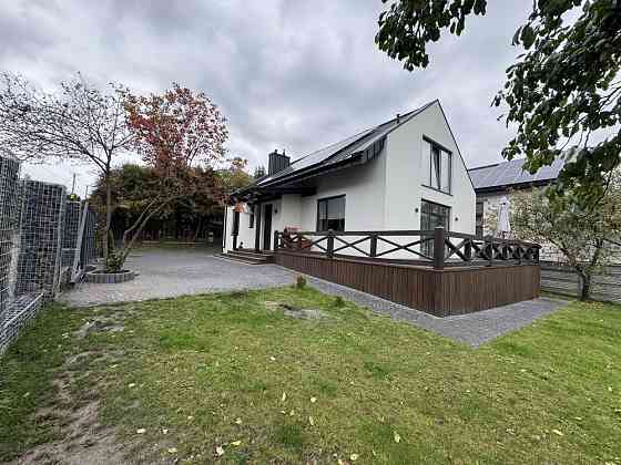 Продаж 2-поверховий Будинок з ділянкою 6 сот 200 кв.м 4 кімн.  Винники