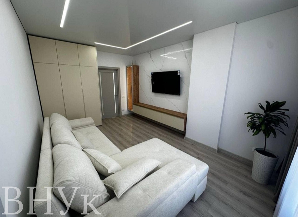 Продаж Квартира 2-кімнатна, 10/12 поверх на вул. Коновальця Є. Івано-Франківськ - фото 2