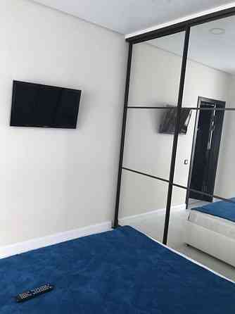 Оренда Квартира 2-кімнатна, 15/24 поверх на ул. Заречная, 1г Київ