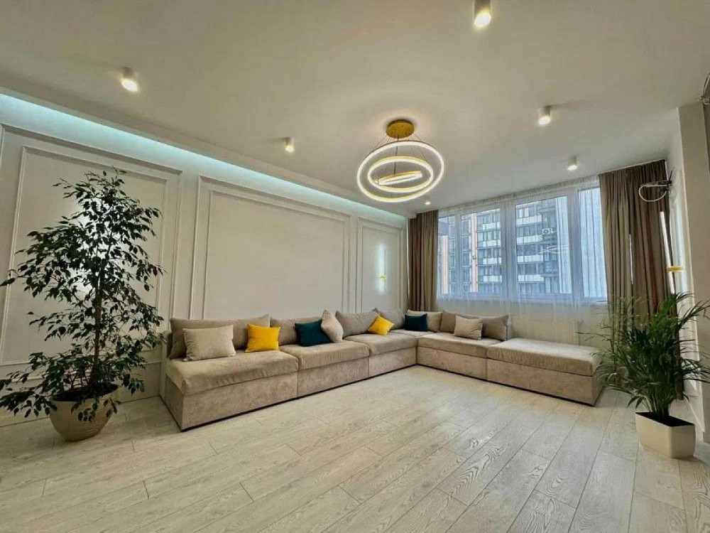 Продаж Квартира 3-кімнатна, 2/10 поверх на вул. Стрийська Львів - фото 2