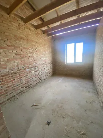 Продаж 2-поверховий   100 кв.м 4 кімн. на Кулика і Гудачека (Макарова) вулиця Рівне - фото 2