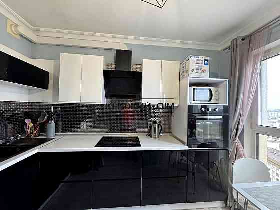 Продаж Квартира 1-кімнатна, 25/27 поверх на вул. Майорова Михаила ул./Петра Калнишевського Kiev