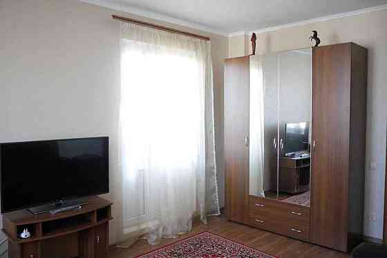 Оренда Квартира 2-кімнатна, 17/22 поверх на ул. Краковская Київ