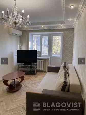 Оренда Квартира 3-кімнатна, 4/5 поверх на ул. Привокзальная Kiev