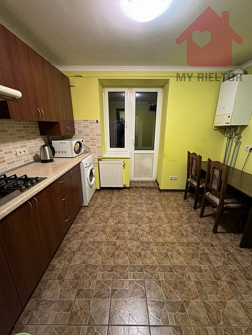 Продаж Квартира 3-кімнатна, 1/5 поверх на Володимирська Ужгород - изображение 5