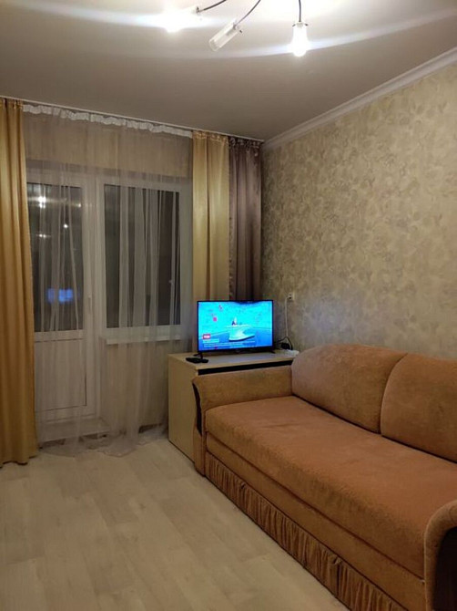 Оренда Квартира 1-кімнатна, 8/10 поверх на вул. Лариси Руденко, 9А Київ - фото 1