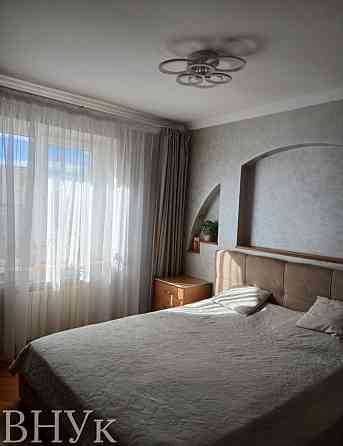 Продаж Квартира 2-кімнатна, 6/7 поверх на Південний б-р Ивано-Франковск