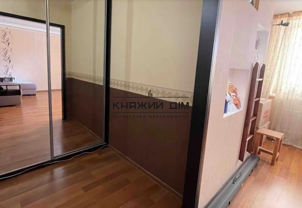 Продаж великої 1-кімнатної квартири 56 м2 в Ірпені, центральний парк. № 21146102 Ірпінь - фото 16