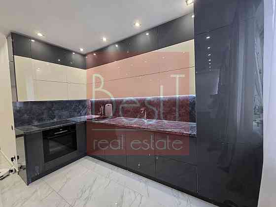 Продам 1 комнатную на Таирова. Архитекторская / 11 ст. Люстдорфской дороги Одеса