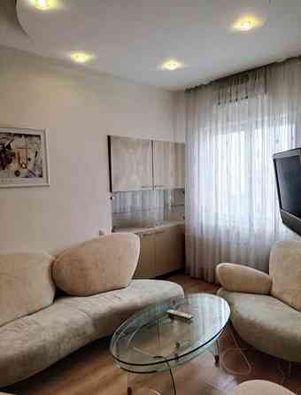 Продаж Квартира 2-кімнатна, 10/12 поверх на Французский ул. Одеса